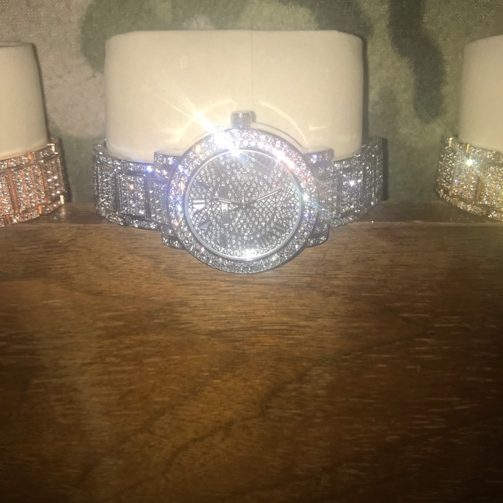 Mk Watch - Picture 2 of 4